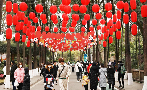 春节近 成都各大公园年味浓_fororder_未标题-1