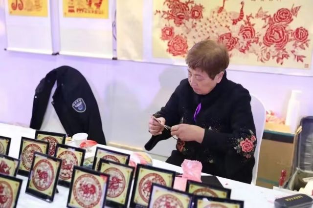 山东非遗亮相首届中国非物质文化遗产保护年会开幕式