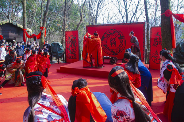 襄阳古隆中：诸葛亮“大婚”庆囍年_fororder_图片1 - 副本