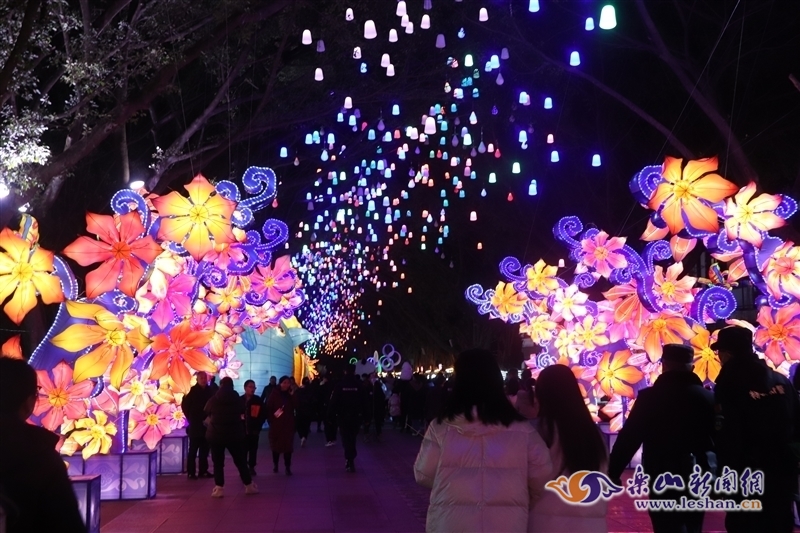 （转载）406.16万人次！乐山文旅迎来新年“开门红”