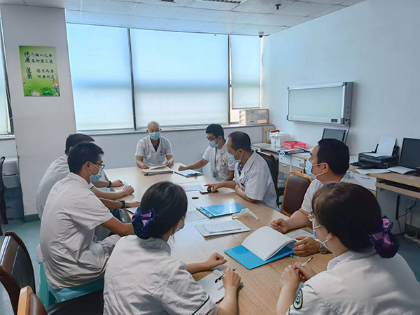 成都市五医院老年医学科：多措并举推动学科发展 为老年人“保驾护航”_fororder_老年科会诊