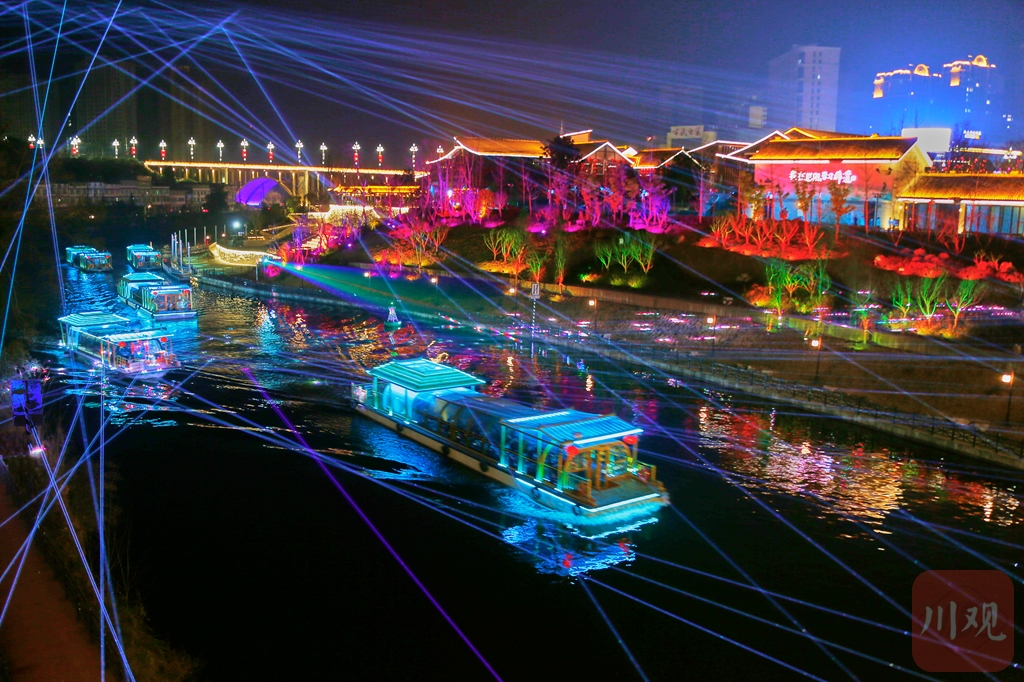 （转载）春节“不夜城” 绚烂灯光点亮恩阳夜空