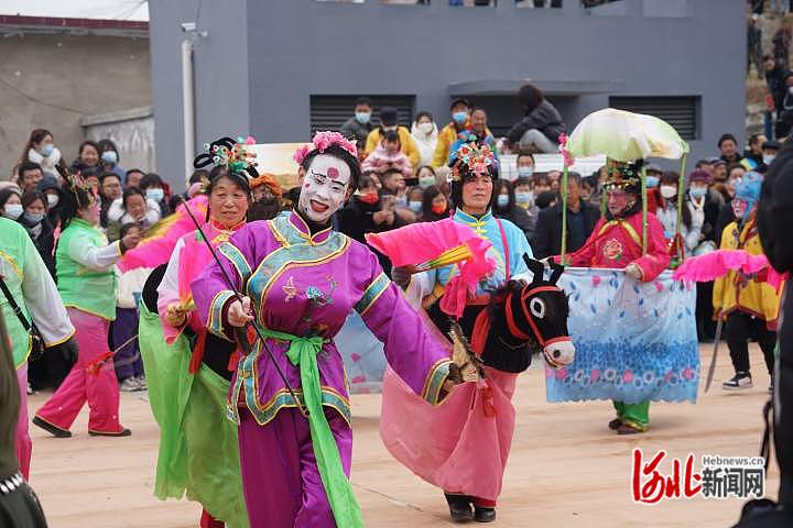 赏非遗、看民俗！河北各地花式“闹元宵”_fororder_7