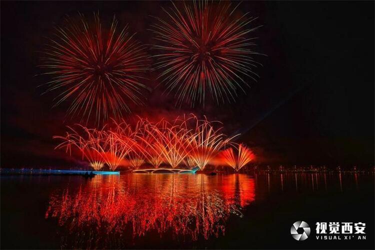 “炫彩上元•盛世长安”2023 西安元宵节焰火晚会精彩绽放