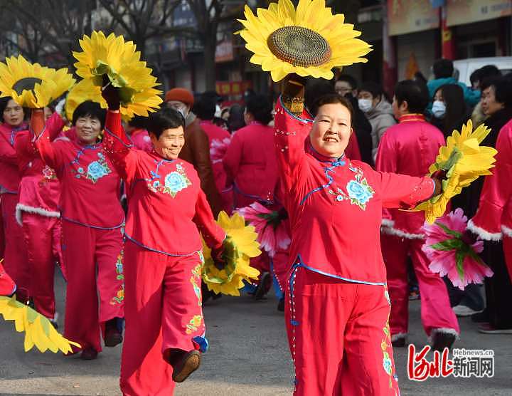 赏非遗、看民俗！河北各地花式“闹元宵”_fororder_12