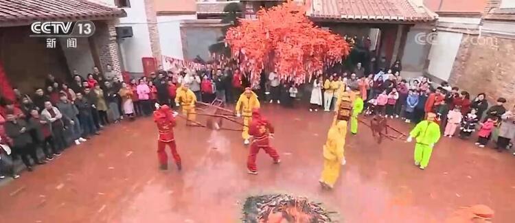 福建莆田：元宵佳节共欢腾 特色民俗齐闹春