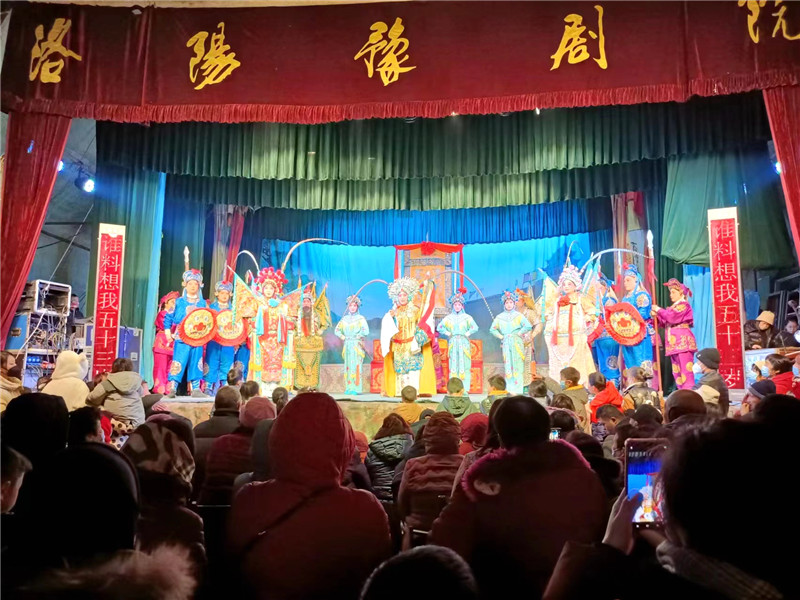 三门峡灵宝市涧西区：欢欢喜喜过大年 热热闹闹庆新春_fororder_精彩大戏唱起来 王海军 摄