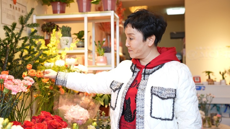陕电“她”力量：以巾帼之姿丰盈岁月芳华_fororder_贺5