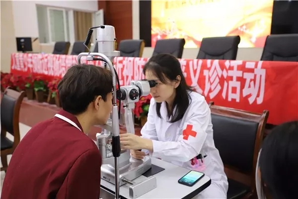 【社会民生】“博爱山城·我和我的祖国”宣传活动在渝举行【内容页标题】“博爱山城·我和我的祖国”宣传活动在重庆工业管理职业学校举行