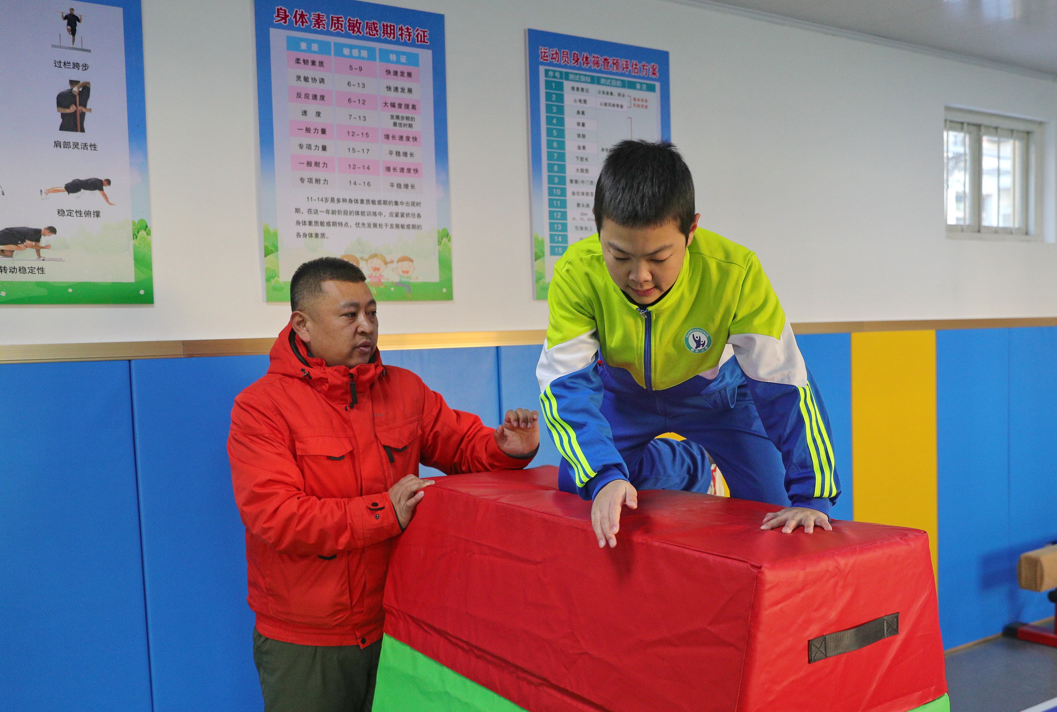 河北秦皇岛：打造校园体能训练馆 助力学生体能训练_fororder_01.JPG