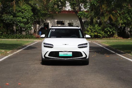 现代捷尼赛思GV60正式上市_fororder_image003