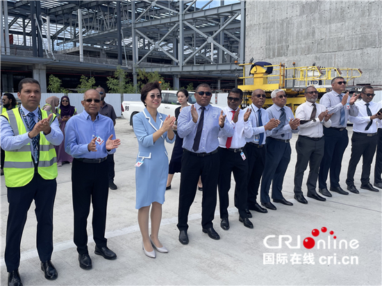 “马尔代夫再次掀起中国热”——专访中国驻马尔代夫大使王立新_fororder___172.100.100.3_temp_9500033_1_9500033_1_1_8493f13e-82fb-462e-b040-03d2889a0742