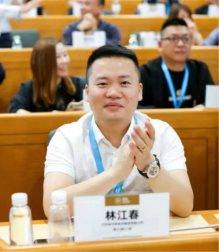 敢闯敢拼、走正道 平芜尽处是春山——专访江西省中春物资集团董事长林江春_fororder_图片1