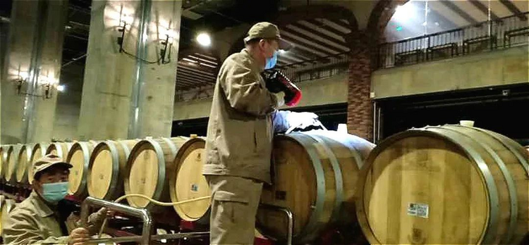 陕西张裕瑞那城堡酒庄有限公司获得“西安市质量奖”_fororder_图片2