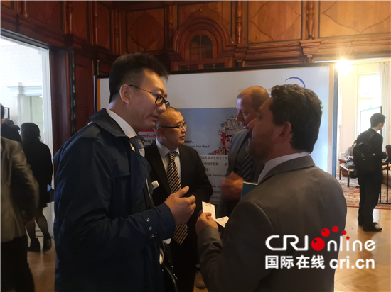图片默认标题_fororder_中资企业成果展现场交流
