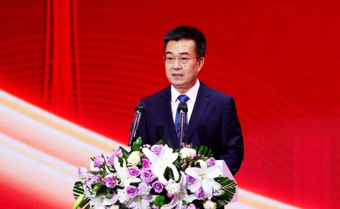 全国首家！黑龙江省全媒体中心揭牌成立