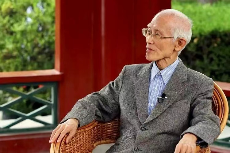 八闽文脉·人物 | 余光中：乡愁永流传