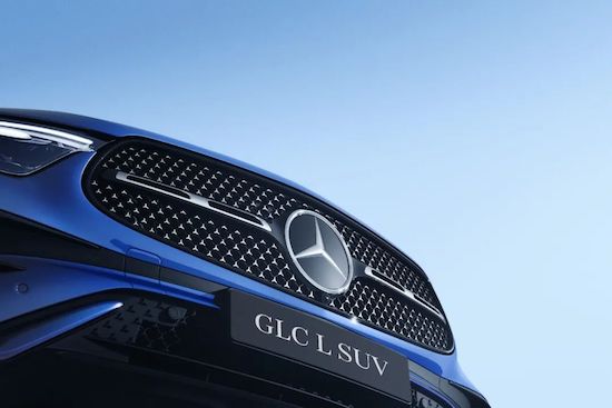 全新梅赛德斯-奔驰GLC SUV携八款车型开启预售_fororder_image002