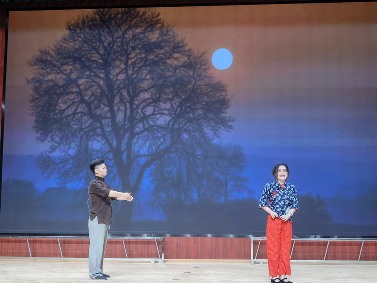 2023第十八届苍溪梨花节“梨花仙”选拔赛总决赛举行_fororder_选手才艺展示  摄影  徐琴