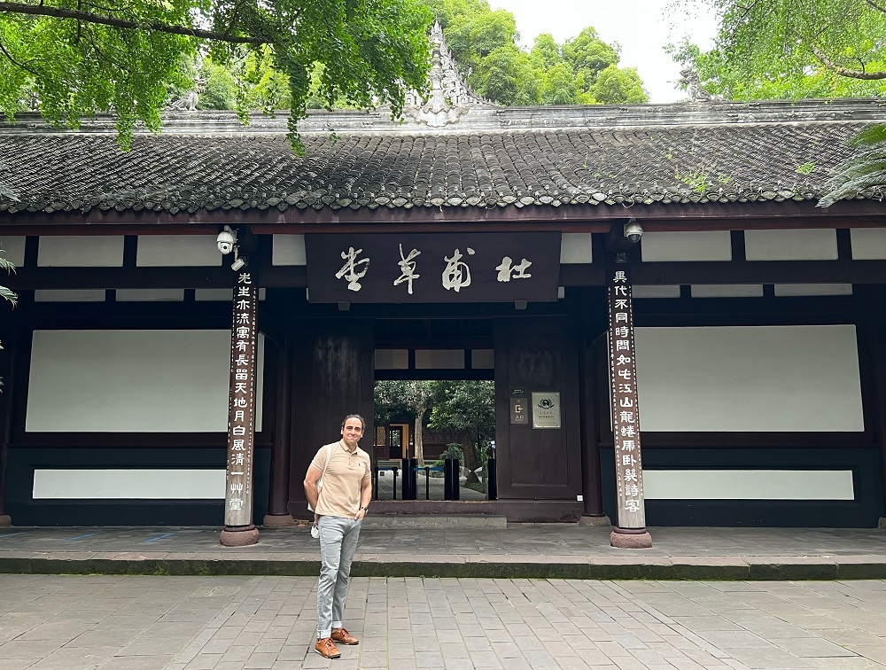 资讯有故事｜巴西汉学家乔治·西内迪诺：和谐的理念贯穿着中国文化