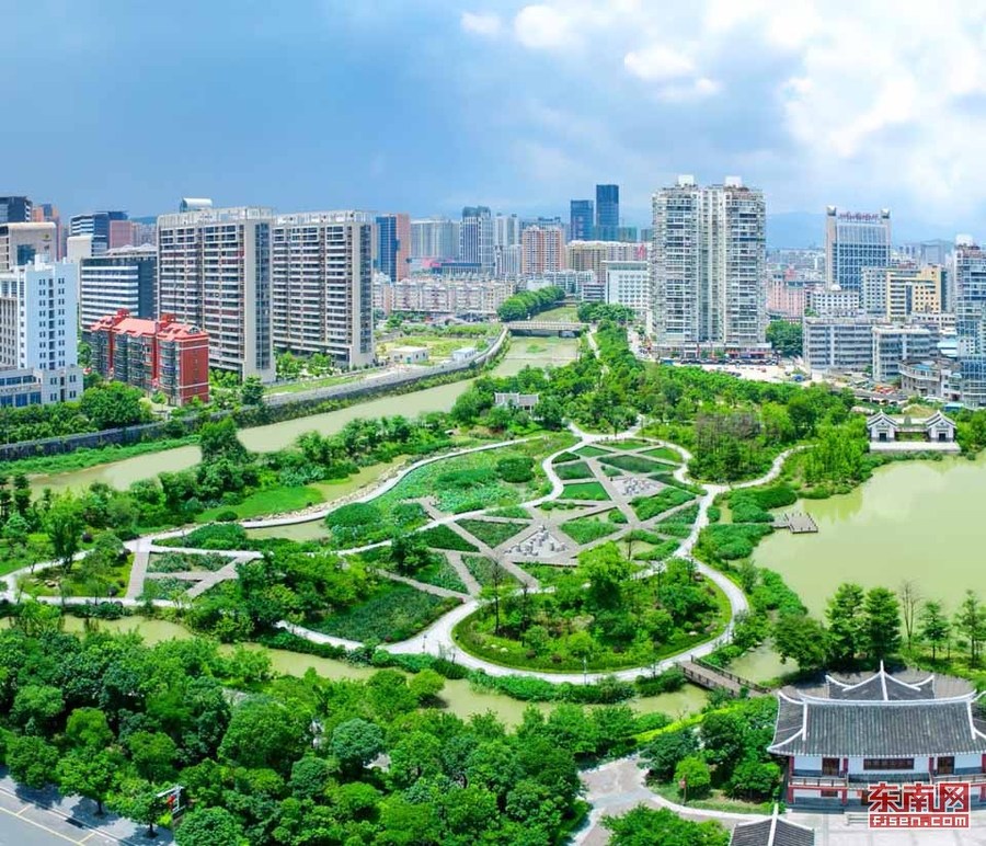 【焦点图】【移动版 轮播图】【滚动新闻】发挥新优势 龙岩迈步新征程