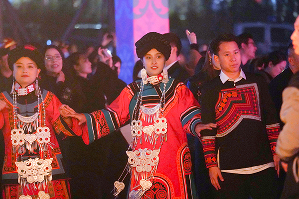三月彝乡美如画！四川省第十四届（春季）乡村文化旅游节在乐山马边开幕_fororder_微信图片_20230317101622
