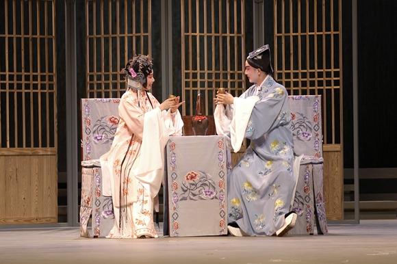 【城市远洋】青春版《牡丹亭》全本亮相重庆大剧院