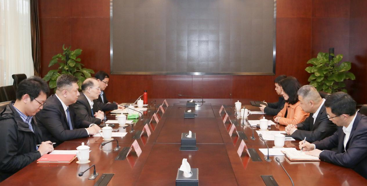 四川省委外办主任张涛会见国际在线董事长藏具林一行_fororder_图片3
