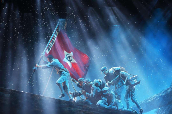 “‘Z世代’画像中国——工笔绘陕西”网络互动活动将于3月27日在渭南大荔启动_fororder_红秀《延安 延安》首演现场