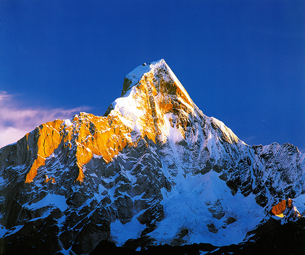 四姑娘山：创建全国首个山地户外型5A级景区_fororder_微信图片_20230324112824