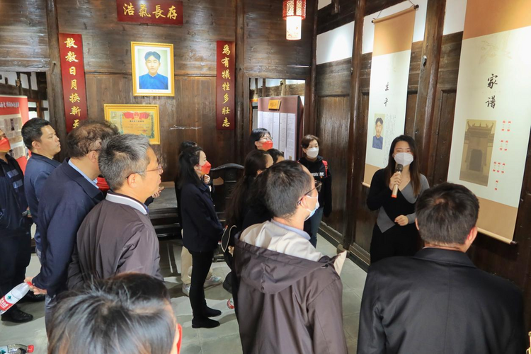 党员受教育 村民得实惠 沿河村红色文化游受热捧_fororder_图片3