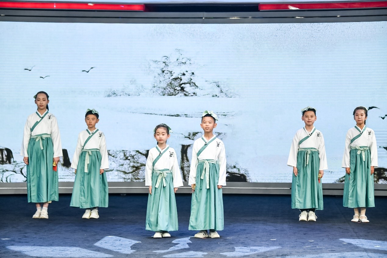 书山有路“趣”为径  叫叫&人民网举办“儿童阅力计划”2023发布会_fororder_3