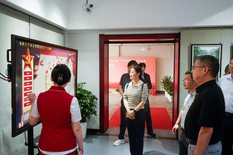 华东交通大学：用活用好江西“红”元素 沉浸式教育教学推动主题教育走新更走心_fororder_10-2