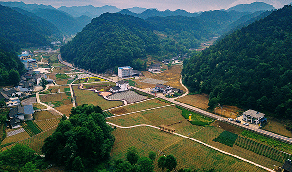 广元朝天区：美丽乡村为全域旅游添色彩_fororder_李家镇永乐村地龙坝农家乐集群