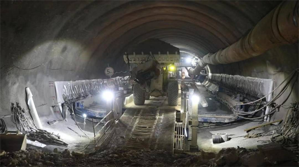 重庆市郊铁路璧铜线控制性工程云雾山隧道掘进超4.7公里_fororder_图片1