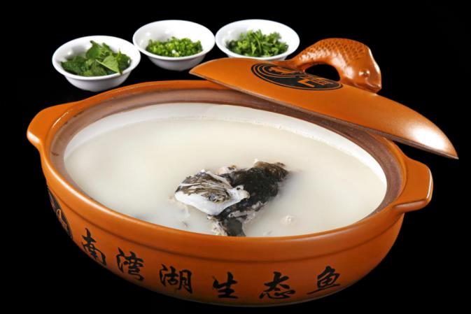 【客户端转发】当信阳菜遇上脱口秀 “唠”有味儿了！
