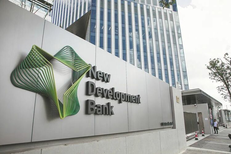 吉尔吉斯斯坦前总理：金砖国家助力国际贸易去美元化