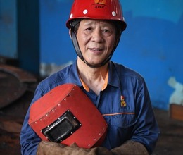 功勋模范丨他们，以劳动铸就不凡