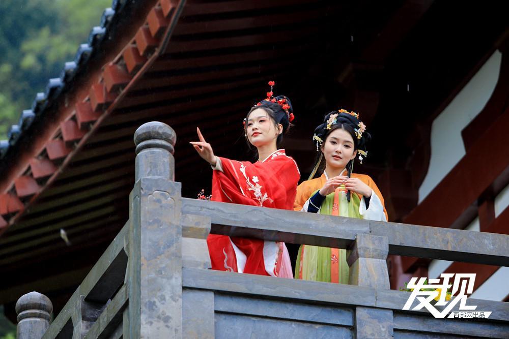 在华清宫穿越千年 共赴一场衣袂飘飘的华服之约