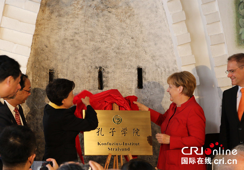 图片默认标题