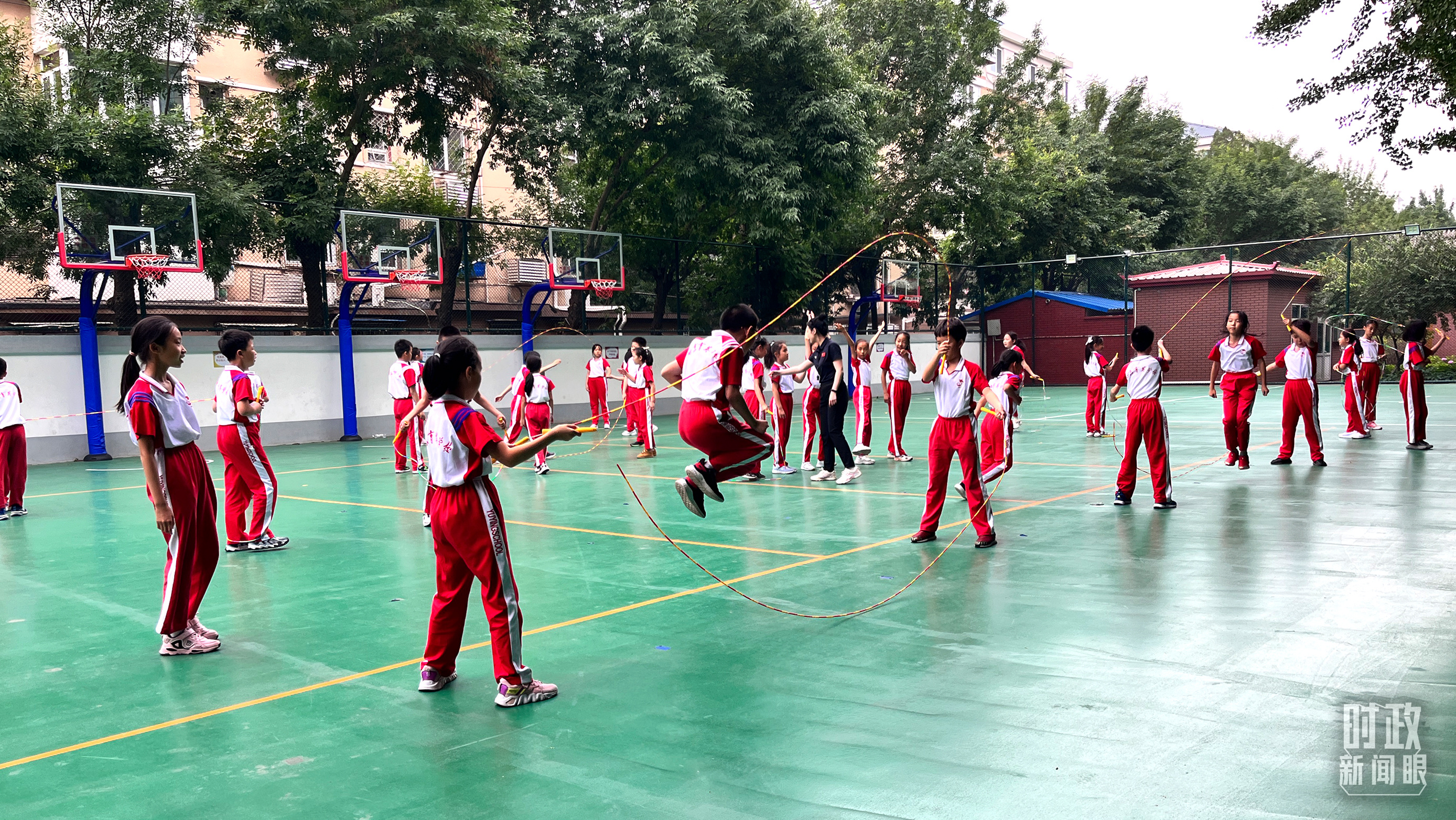 时政新闻眼丨习近平考察这所学校，深情寄语新时代中国儿童