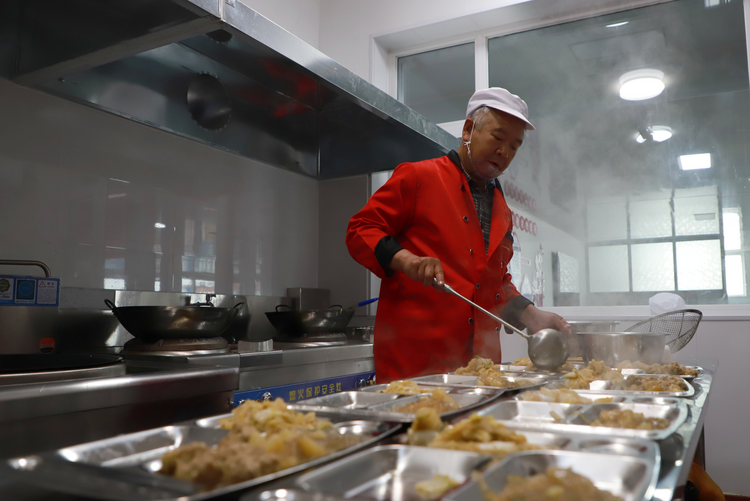 （原创）河北孟村：“孝老食堂”里的幸福味道_fororder_图片1