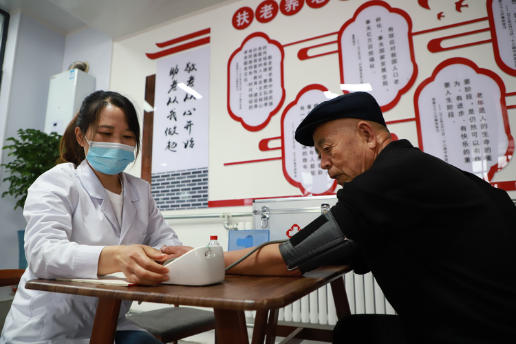 （原创）河北孟村：“孝老食堂”里的幸福味道_fororder_图片4