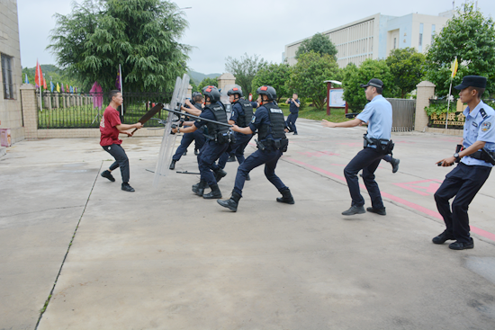 （供图）贵州省民爆行业“安全生产月”活动启动仪式 （暨）生产安全事故综合应急演练在安顺举行_fororder_图片8