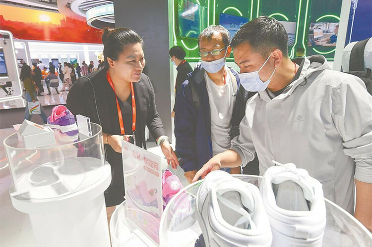 “福见福品”亮相中国品牌日活动_fororder_3b3ff72a-2f9b-4339-a68e-cf3ee9d3c832