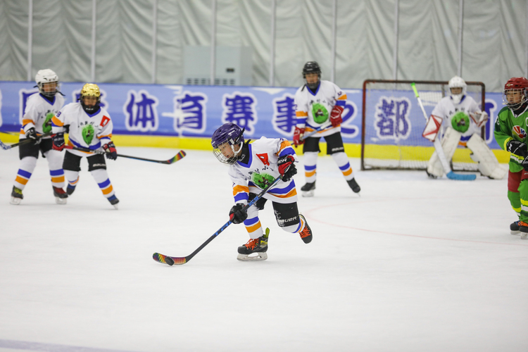 “雷虎杯”2022-2023学年度哈尔滨市中小学生冰球联赛_fororder_微信图片_20230518133019