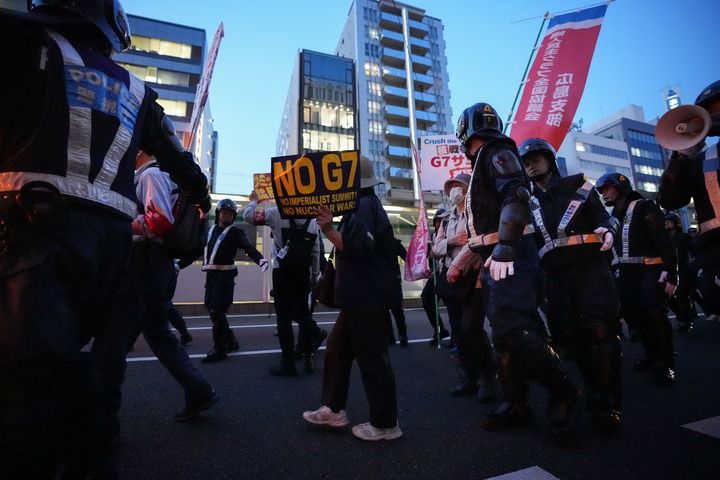 日美首脑会谈遭日本民众连日抗议