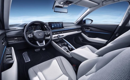 全新雅阁(ALL NEW ACCORD)智电上市_fororder_image003