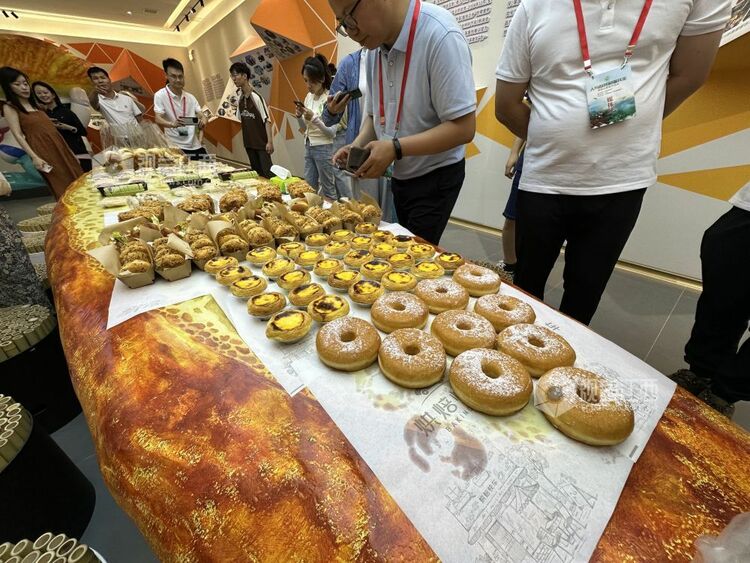 “人与自然和谐共生”网络主题宣传活动采访团走进抚州资溪