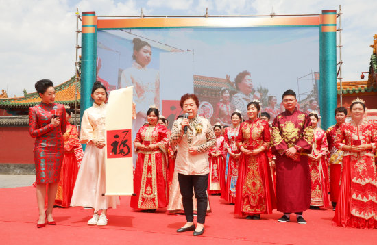 沈阳市沈河区举办首届中式公益集体婚礼_fororder_4
